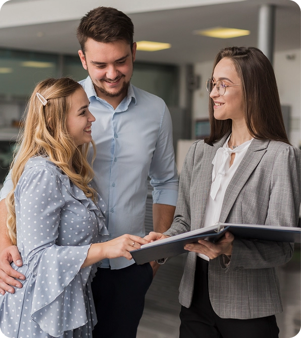 Client meeting lawyer to find legal representation for family law matters.